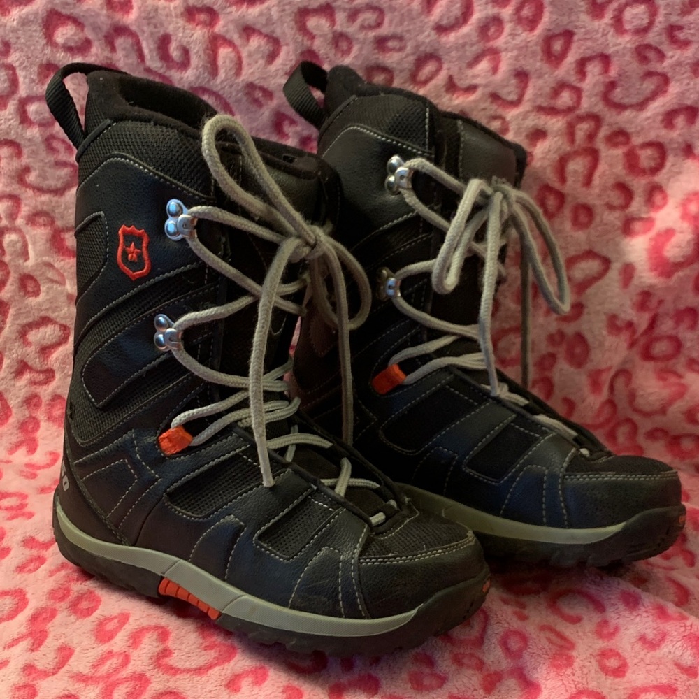5150 Brigade Kids Snowboarding Boots